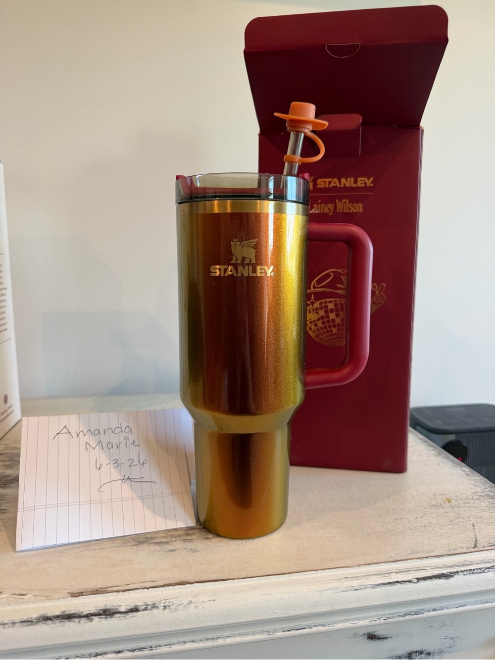 Lainey Wilson COUNTRY GOLD limited edition STANLEY 40oz cup.